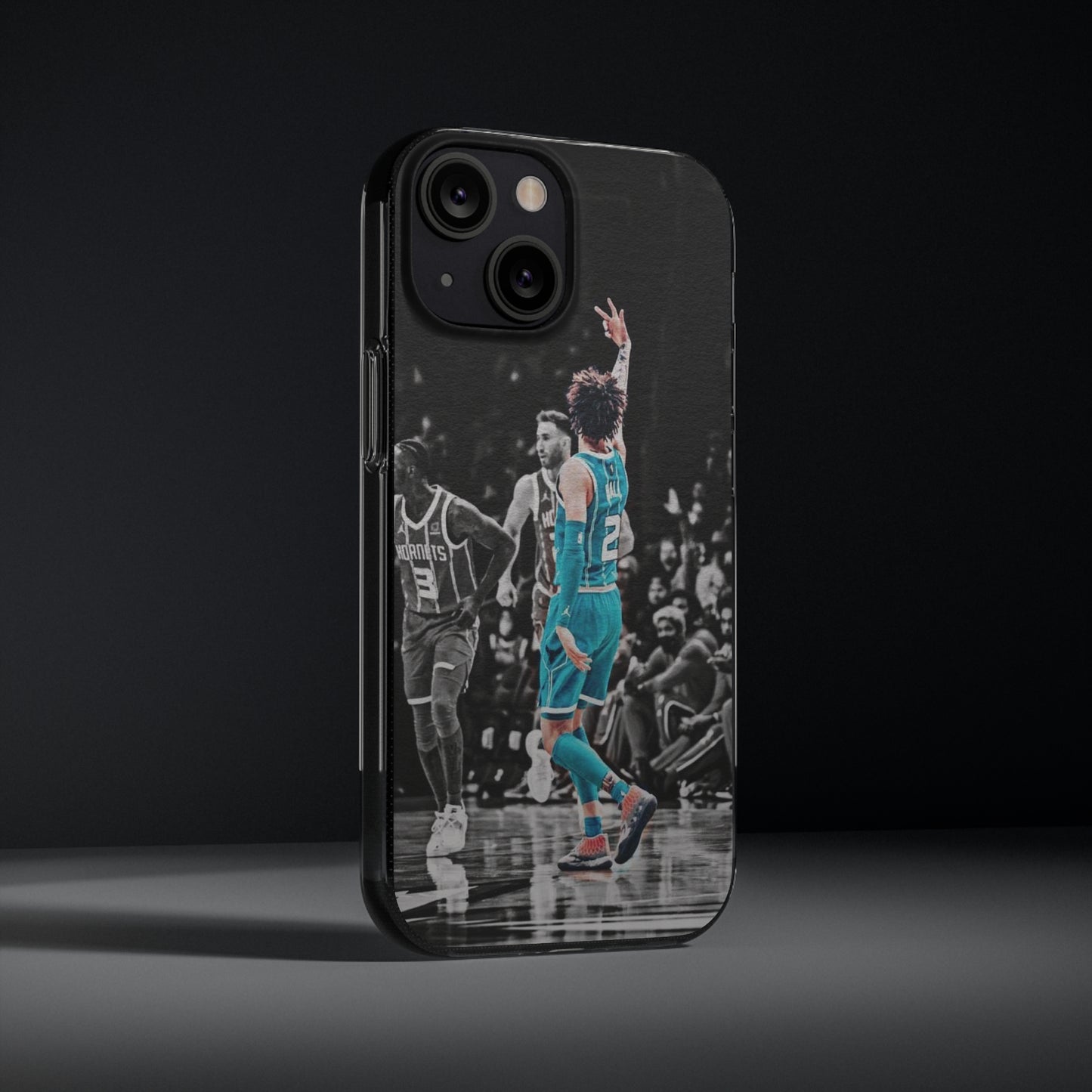 LaMelo Ball Sporty Soft Phone Case with Dynamic Player Design