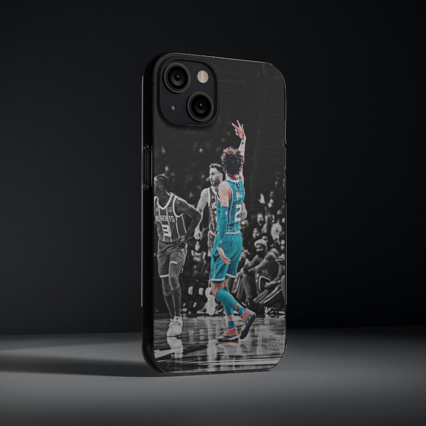 LaMelo Ball Sporty Soft Phone Case with Dynamic Player Design