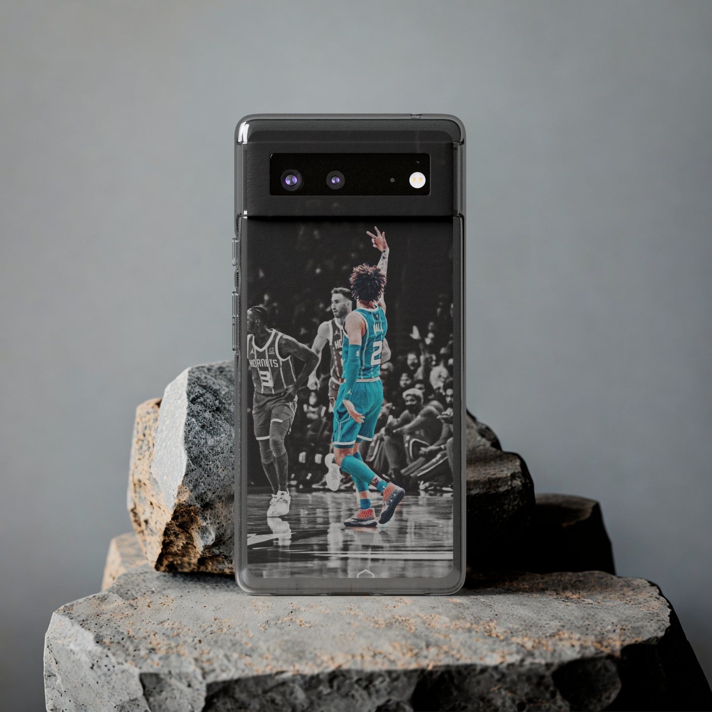 LaMelo Ball Sporty Soft Phone Case with Dynamic Player Design